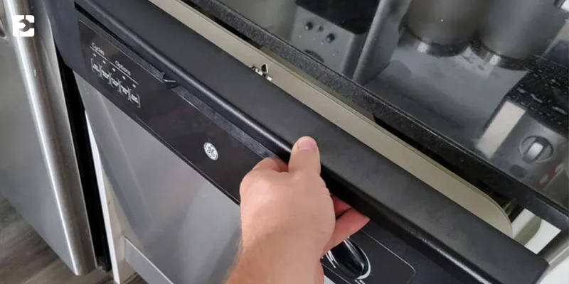 خرابی قفل یا چفت درب