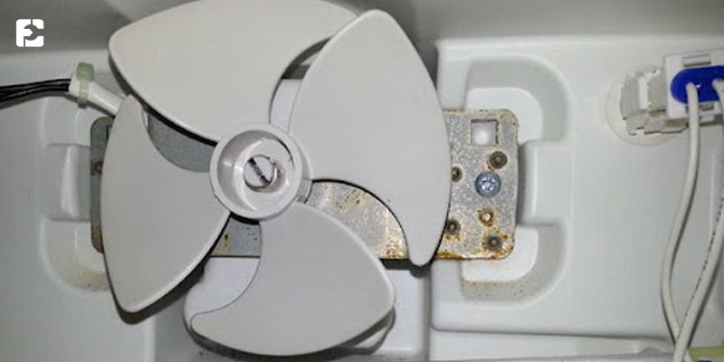 یخ زدایی فن ها برای بررسی علت لرزش یخچال