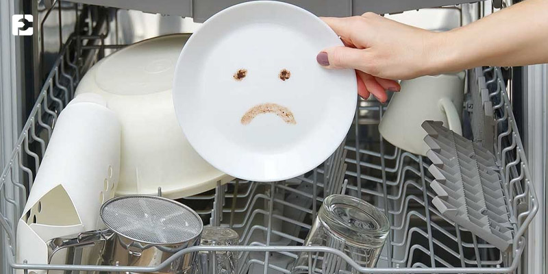باقی مانده غذا علت بوی بد ظرفشویی
