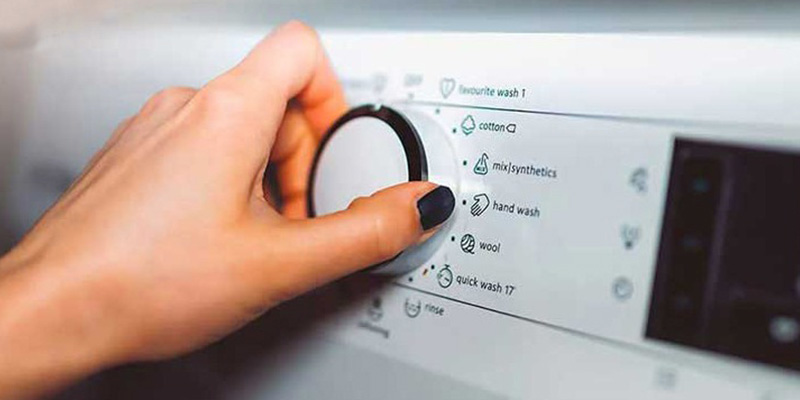 تمیز کردن پنل و دکمه ها